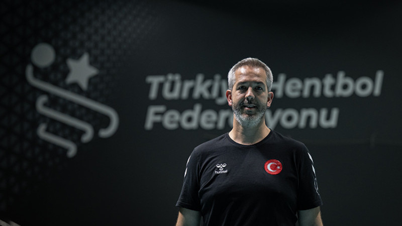 A MİLLİ KADIN HENTBOL TAKIMI BAŞANTRENÖRÜ MONTES, BAŞARI İÇİN ZAMAN İSTEDİ