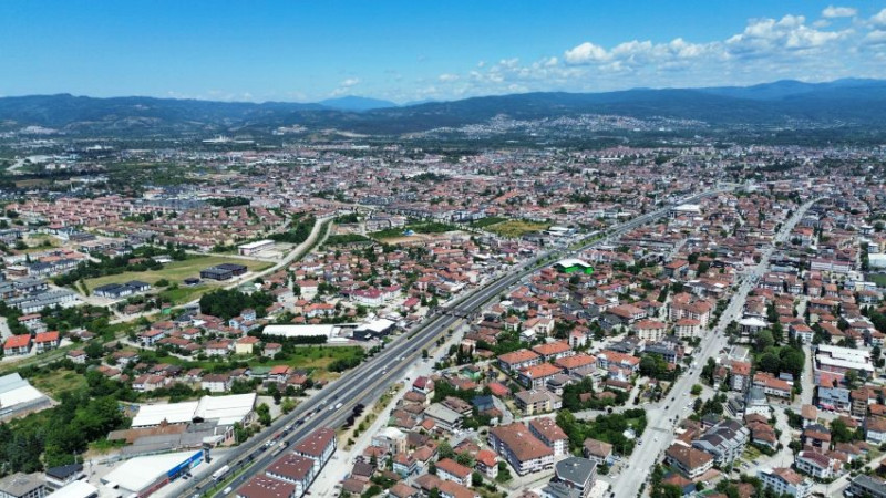 HAVA SICAKLIĞI 37 DERECEYİ BULACAK  
