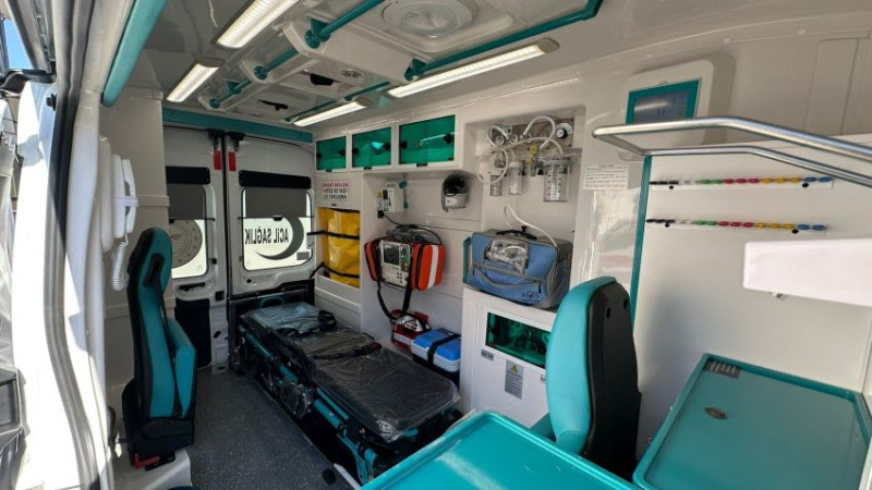 DÜZCE’YE YENİ TAM DONANIMLI AMBULANS TAHSİS EDİLDİ