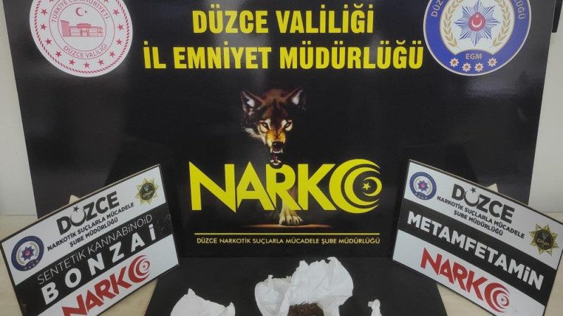 DÜZCE'DE 32 ŞAHSA UYUŞTURUCUDAN İŞLEM YAPILDI 