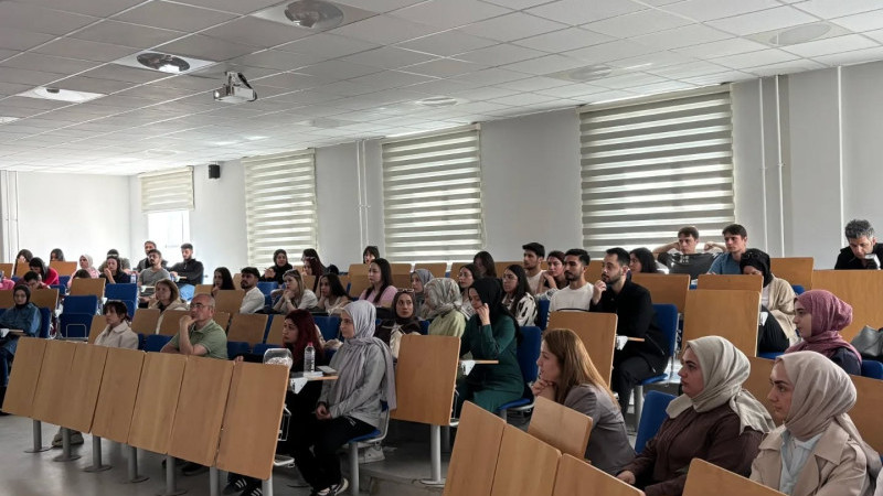 İŞ KULÜBÜ İŞÇİ VE İŞVEREN ARASINDA KÖPRÜ OLMAYI SÜRDÜRÜYOR