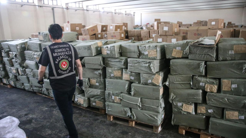 DÜZCE'DE KAÇAKÇILIKTAN 8 ŞAHSA İŞLEM YAPILDI 