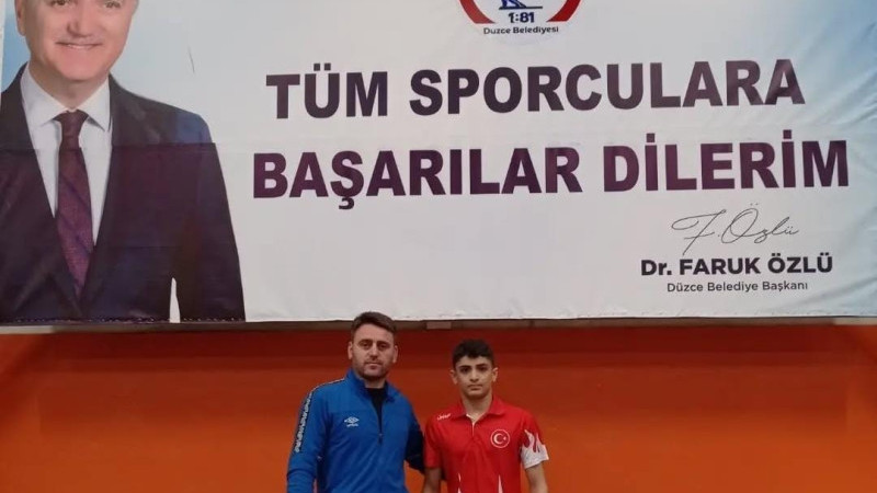 DÜZCELİ SPORCULAR TÜRKİYE ADINA MİNDERE ÇIKACAK