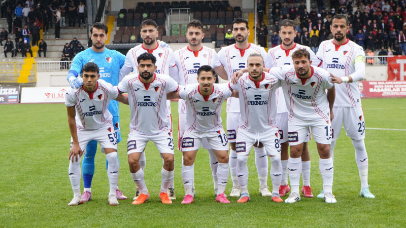 DÜZCE CAM DÜZCESPOR ALTIN DEĞERİNDE 3 PUAN ALDI