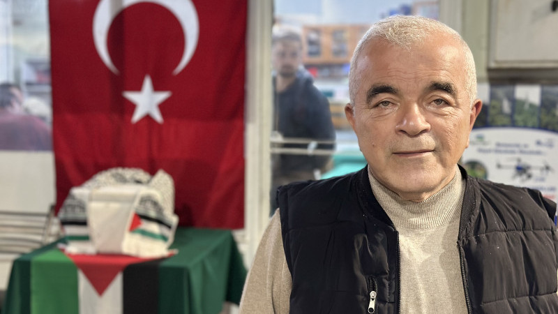 DÜZCE'DE BİR ESNAF GÜNLÜK GELİRİNİ GAZZE'YE BAĞIŞLADI