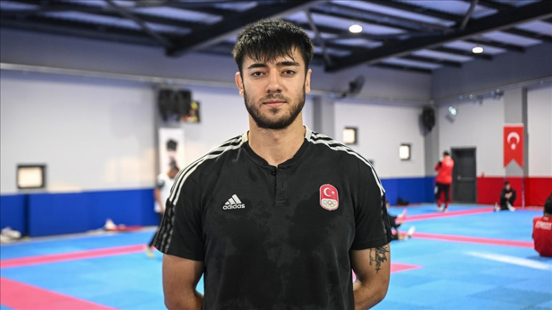 MİLLİ TEKVANDOCU EMRE KUTALMIŞ ATEŞLİ'NİN KENDİNE GÜVENİ TAM