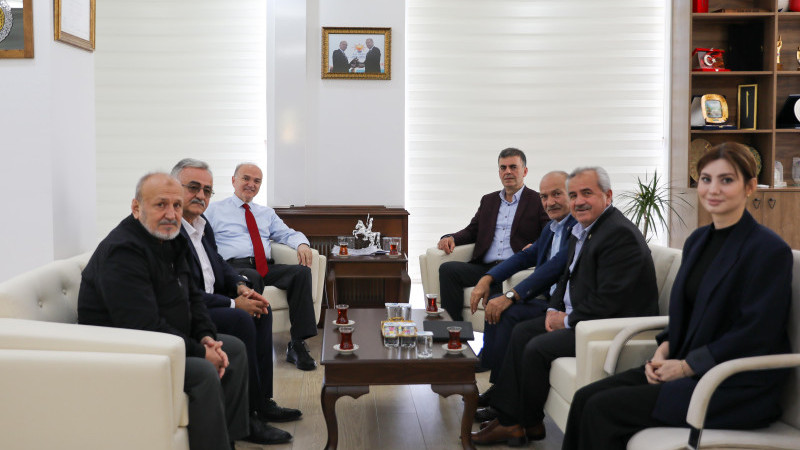 BAŞKAN ÖZLÜ ZİRAAT ODASI BAŞKANLARI İLE BİR ARAYA GELDİ