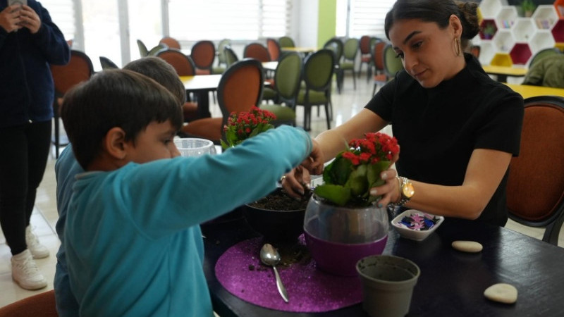 ÇOCUK ÜNİVERSİTESİ’NİN ÖZEL MİSAFİRLERİ