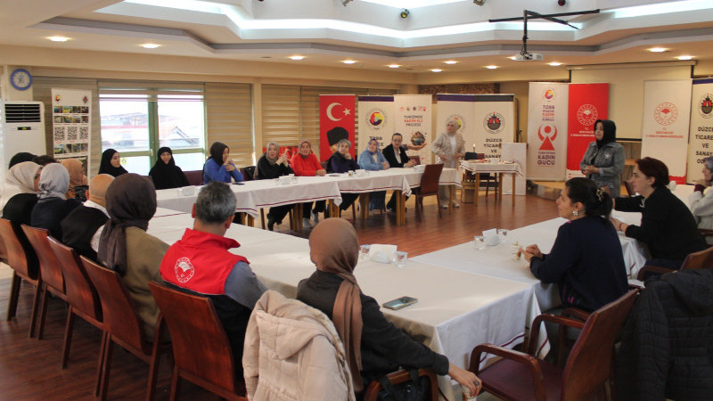 TIBBİ AROMATİK BİTKİ YETİŞTİRİCİLİĞİ  EĞİTİMİ TAMAMLANDI