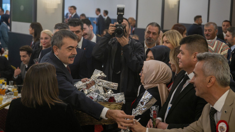 DÜZCE’DE GÖREV YAPAN ÖĞRETMENLER  ANKARA’DA AĞIRLANDI