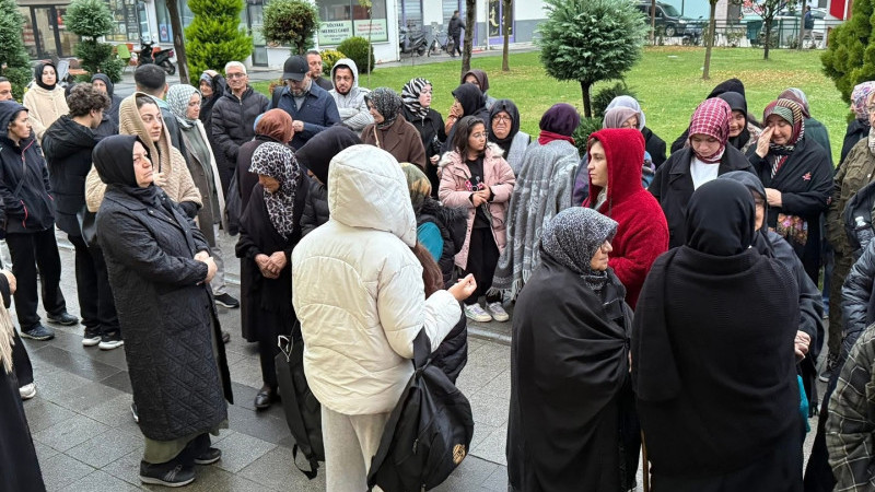 GÖLYAKA’DA UMRE KAFİLESİ KUTSAL TOPRAKLARA UĞURLANDI