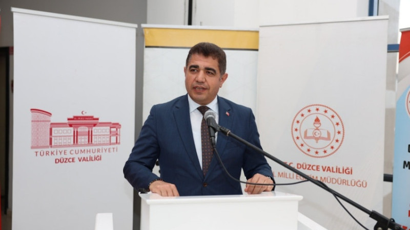 VALİ ASLAN’DAN SOKAK HAYVANLARI BİLGİLENDİRMESİ