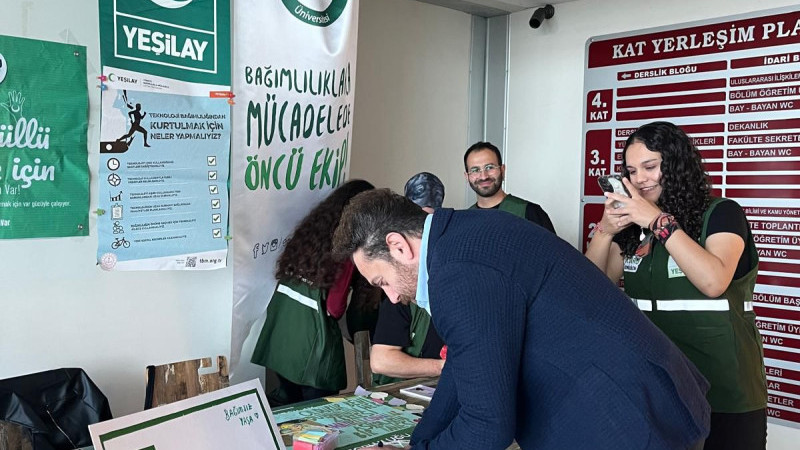 HUKUK TOPLULUĞU’NDAN “FARKINDALIK25” ETKİNLİĞİ