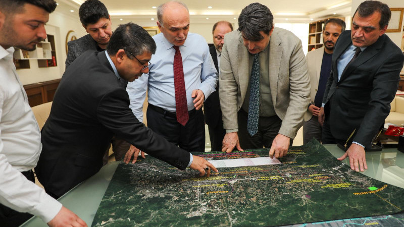 ‘HERKES ÜZERİNE DÜŞENİ YAPACAK’