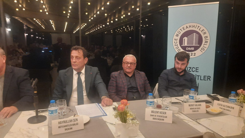 BİR OLURSAK GÜÇLÜ OLURUZ, BİRLİKTE YÜRÜRSEK DÜZCE’MİZ KAZANIR!