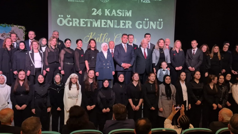 ÖĞRETMENLER GÜNÜ KUTLANDI