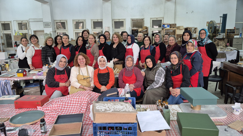 AHŞABIN KADIN USTALARI…