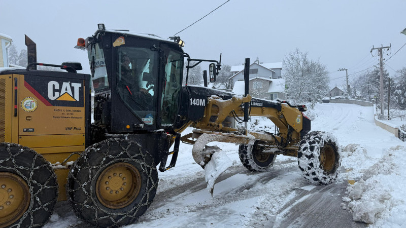 ÖZEL İDARE EKİPLERİ SEFERBER OLDU