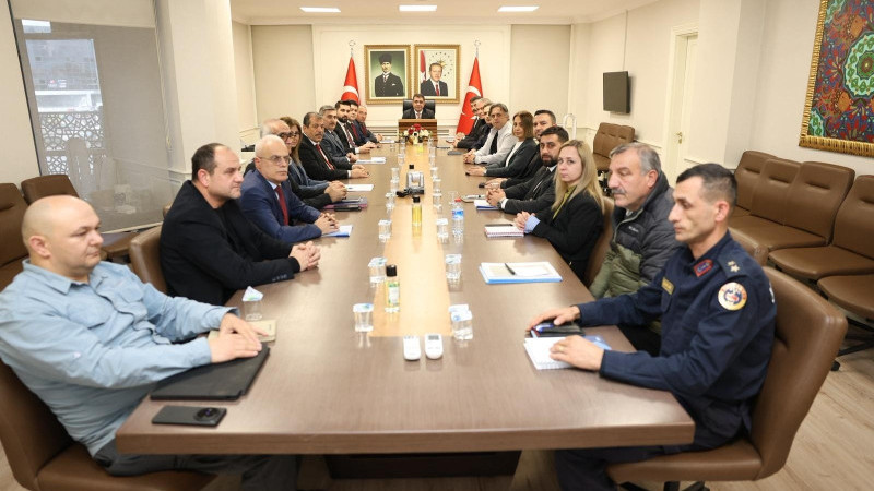 KARDÜZ İÇİN YAPRAK  KIPIRDAMAYA BAŞLADI