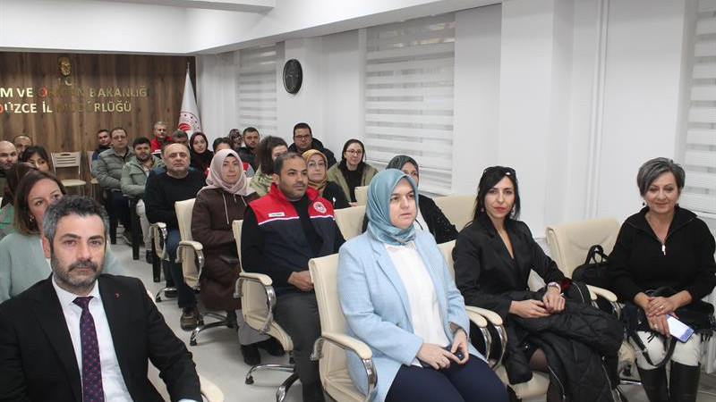 ‘DÜZCE’DE YENİ ÜRETİM  MODELLERİ GELİŞECEK’