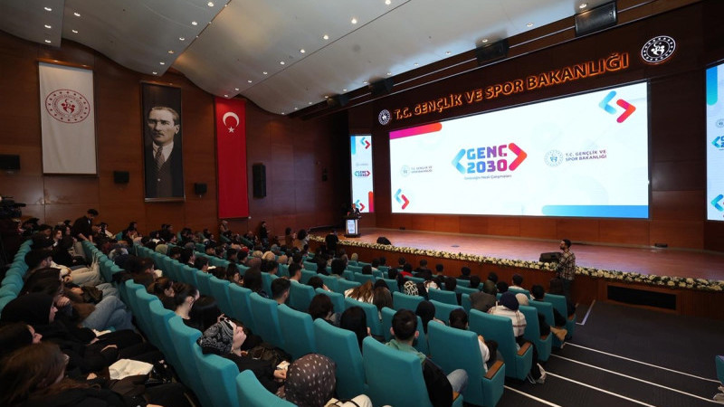 ‘GENÇ2030’ PROJESİ TANITILDI  