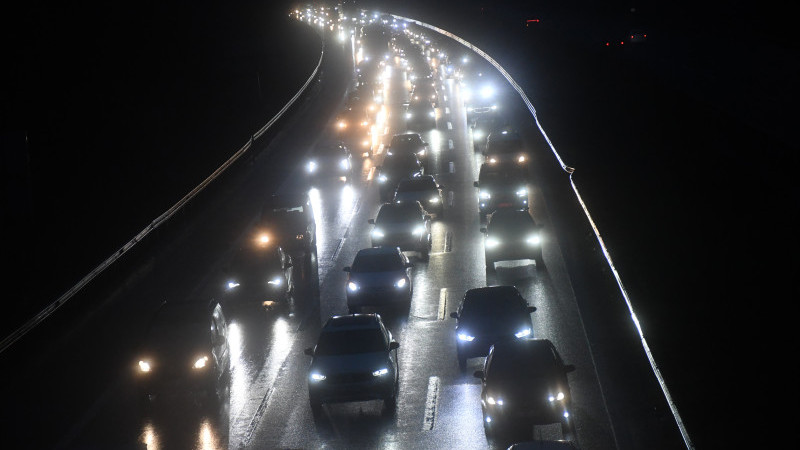 BAYRAM DÖNÜŞÜ TRAFİĞİ DÜZCE’DEN AKTI