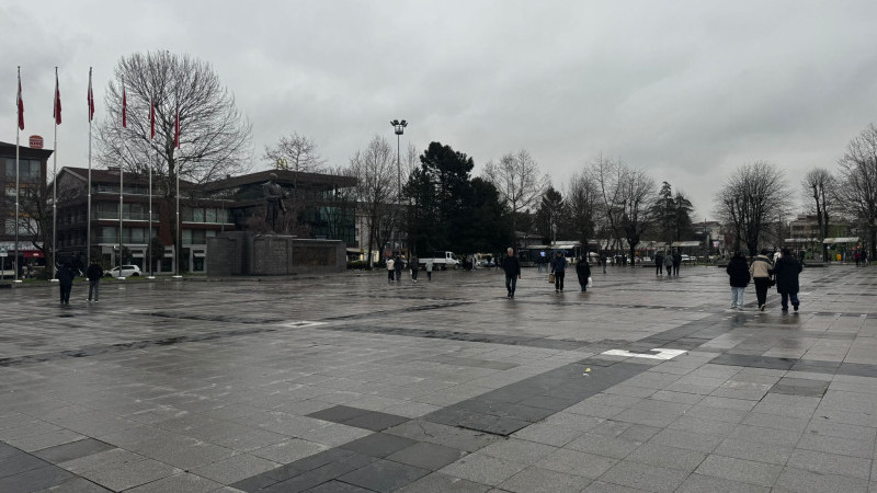 BAYRAMDA YAĞIŞ ETKİLİ OLDU