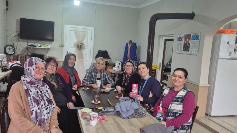 KURSİYERLERE SAĞLIK EĞİTİMİ VERİLDİ