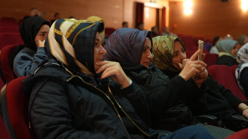 UMUT MÜRARE DÜZCELİLER İLE BULUŞTU