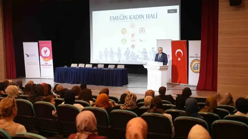 SÖYLEŞİYE PROTOKOL VE VATANDAŞLARDAN YOĞUN KATILIM