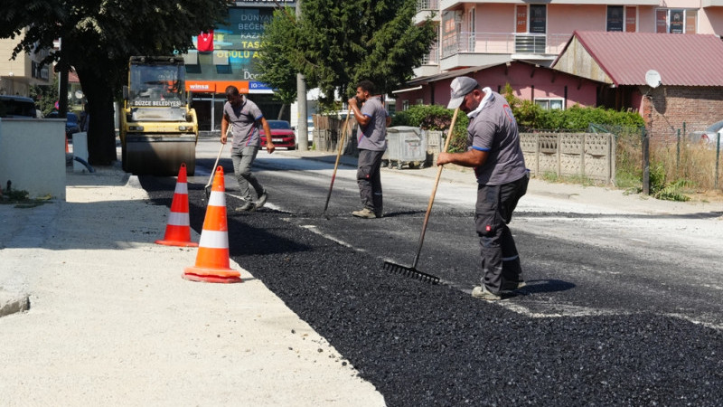 BİNLERCE METRE YENİ YOL AÇILDI