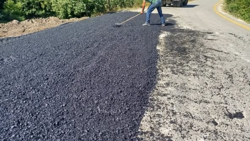BOZULAN YOLLARA ASFALT YAMASI