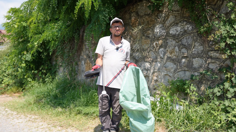DÜZCE BELEDİYESİ PERSONELİNDEN ÖRNEK DAVRANIŞ