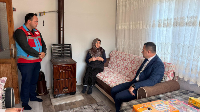 VATANDAŞLARIN TALEP VE İHTİYAÇLARINI DİNLEDİ