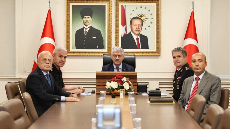 81 İLİN VALİSİ “YURT GÜVENLİĞİ” GÜNDEMİYLE BULUŞTU
