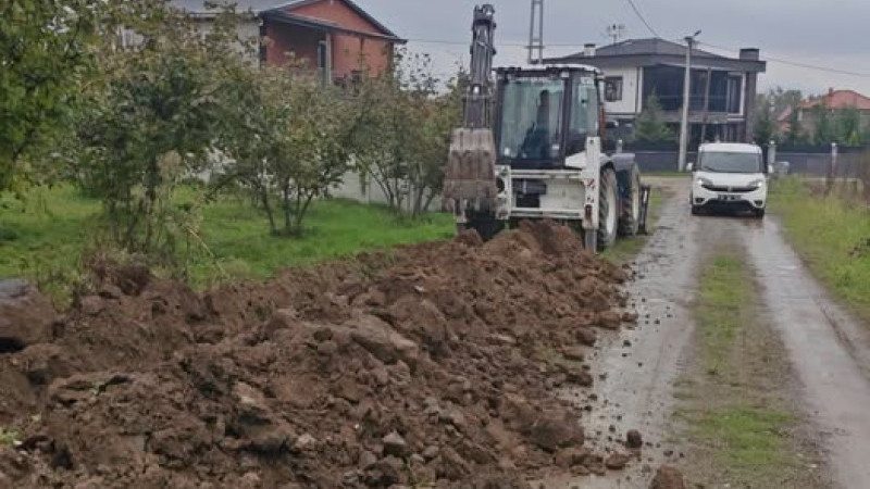 BÜYÜKAÇMA’DA İÇME SUYU ALTYAPISI YENİLENİYOR
