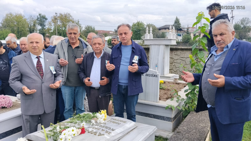 DEMOKRAT PARTİ’DEN AVNİ AKYOL’A VEFA