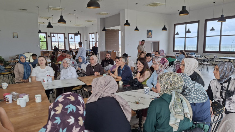 DİYABETLİ ÇOCUKLAR İÇİN AİLE KAMPI DÜZENLENDİ