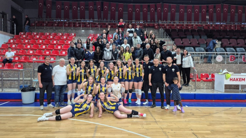 DÜZCE 1907’DEN TARİHİ GALİBİYET: 3-1 