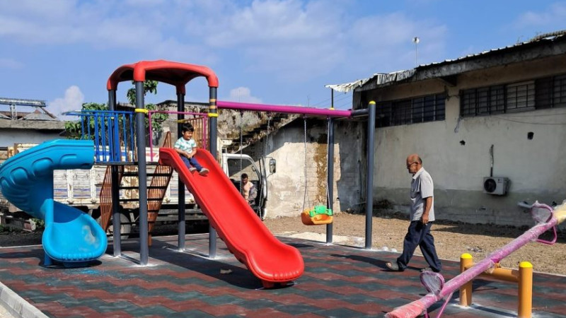 ÇİLİMLİ BELEDİYESİ’NDEN ÇOCUKLARA KARNE HEDİYESİ 