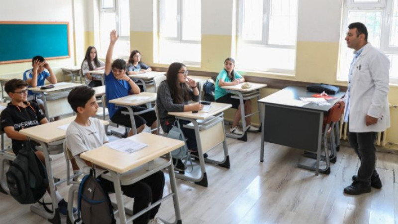 YAZ DÖNEMİ KURSLARI BAŞLIYOR