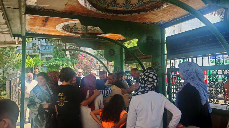 GALATA KULESİ’NDEN ATLAYAN DÜZCELİ GENÇ TOPRAĞA VERİLDİ