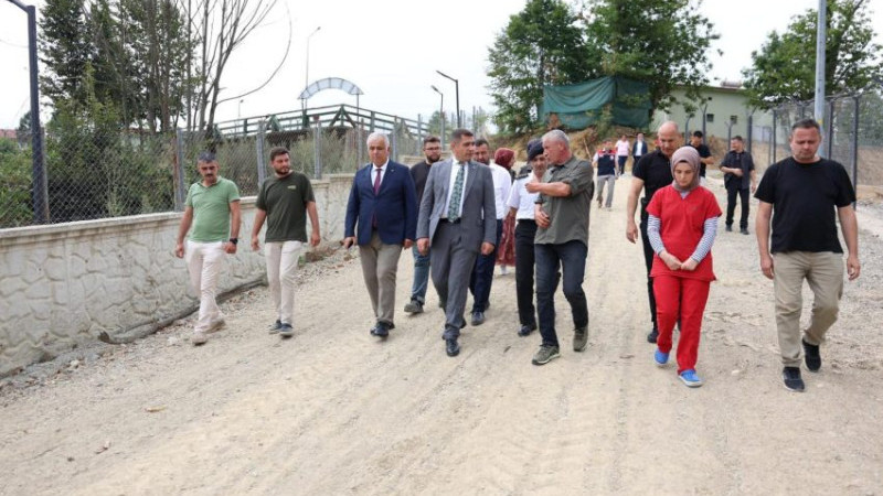 VALİ ASLAN HAYVAN BARINAĞINI ZİYARET ETTİ 