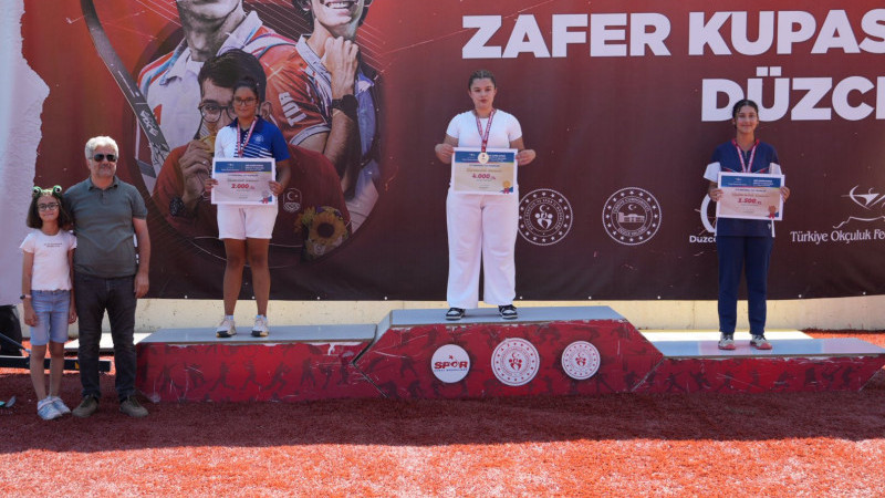 DÜZCE’DE OKÇULUK ZAFER KUPASI SONA ERDİ