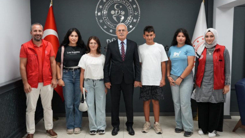 DENEYAP BULUŞMALARI KAMPI’NA KATILAN GENÇLER, ARSLANTÜRK'Ü ZİYARET ETTİ