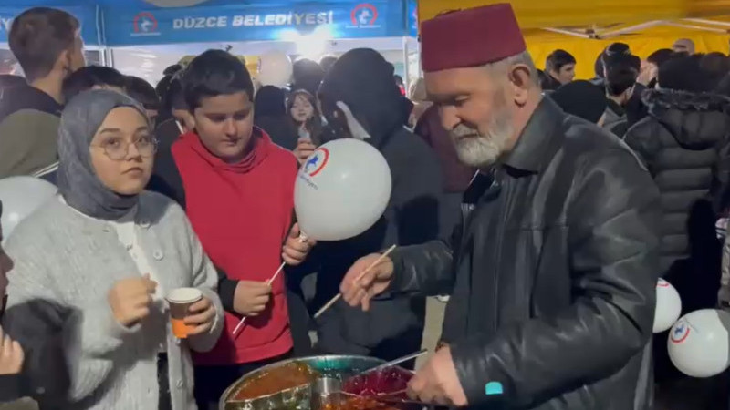 ZAHİD KEVSERİ ANADOLU İMAM  HATİP’TE İFTAR PROGRAMI 