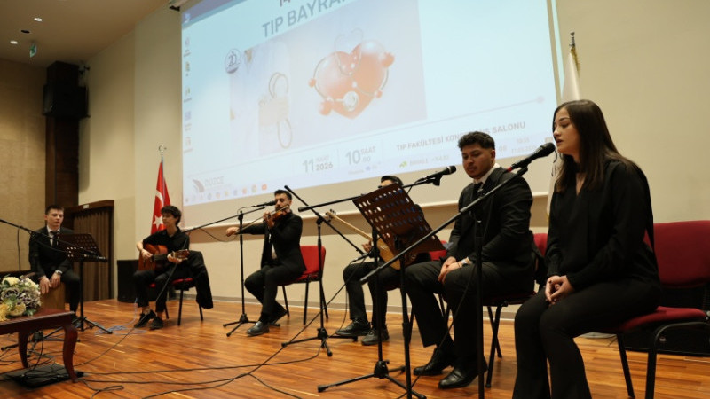 DÜZCE ÜNİVERSİTESİ’NDE TIP BAYRAMI KUTLANDI