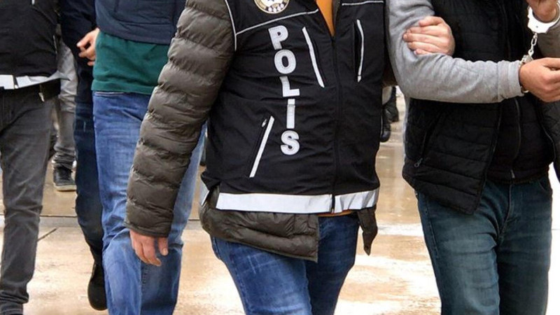 DÜZCE’DE DOLANDIRICILIK ŞEBEKESİ ÇÖKERTİLDİ