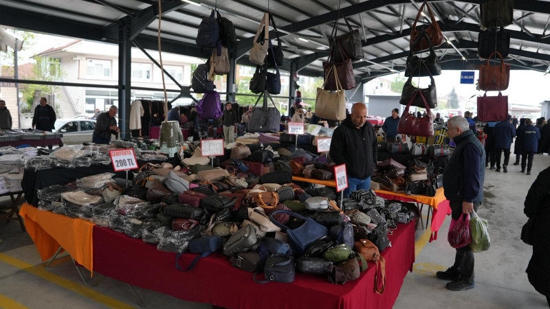 TUHAFİYECİLER ARTIK YENİ YERİNDE