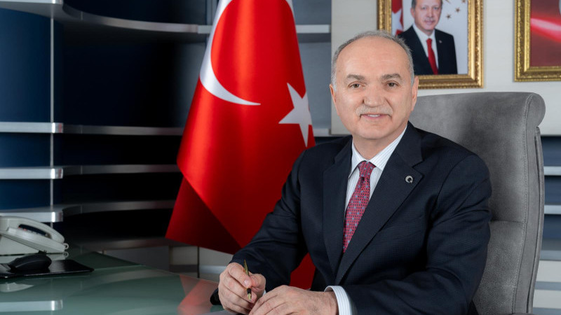 ‘GAZİLERİMİZ, CESARETİN, FEDAKARLIĞIN VE VATAN SEVGİSİNİN EN YÜCE TİMSALİDİR’